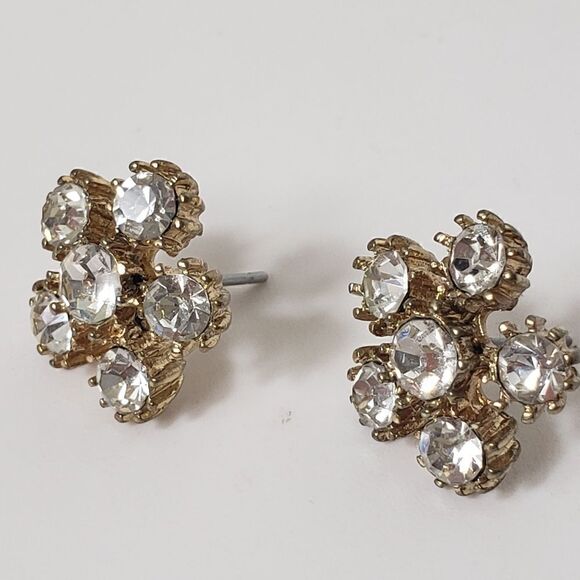 Crystal Embellished Floral Pierced Earrings - Picture 8 of 8